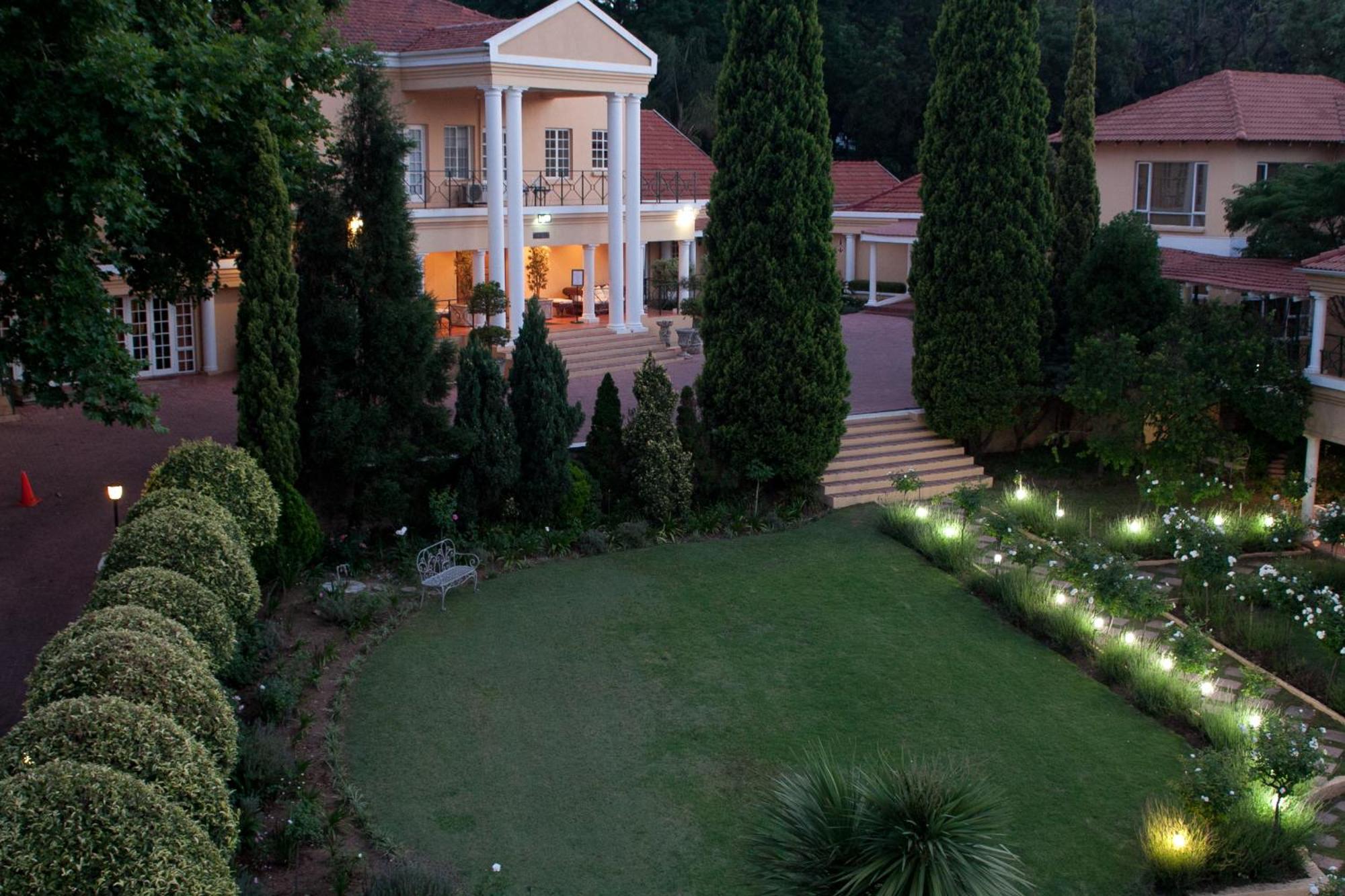 Little Tuscany Boutique Hotel Йоганнесбурґ Екстер'єр фото