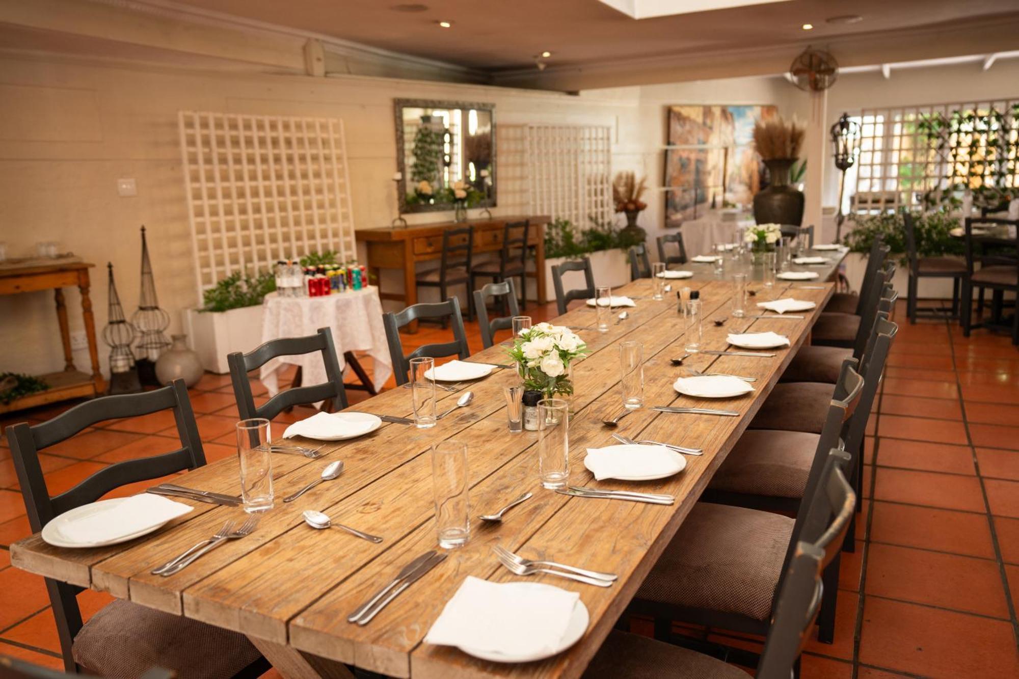 Little Tuscany Boutique Hotel Йоганнесбурґ Екстер'єр фото