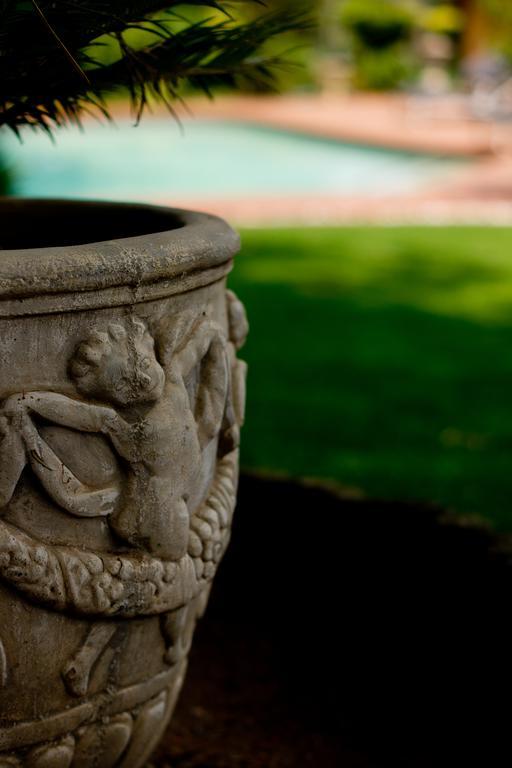 Little Tuscany Boutique Hotel Йоганнесбурґ Екстер'єр фото